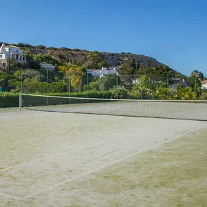 Apartment B27 - Luzbay 2 Bed, Luz